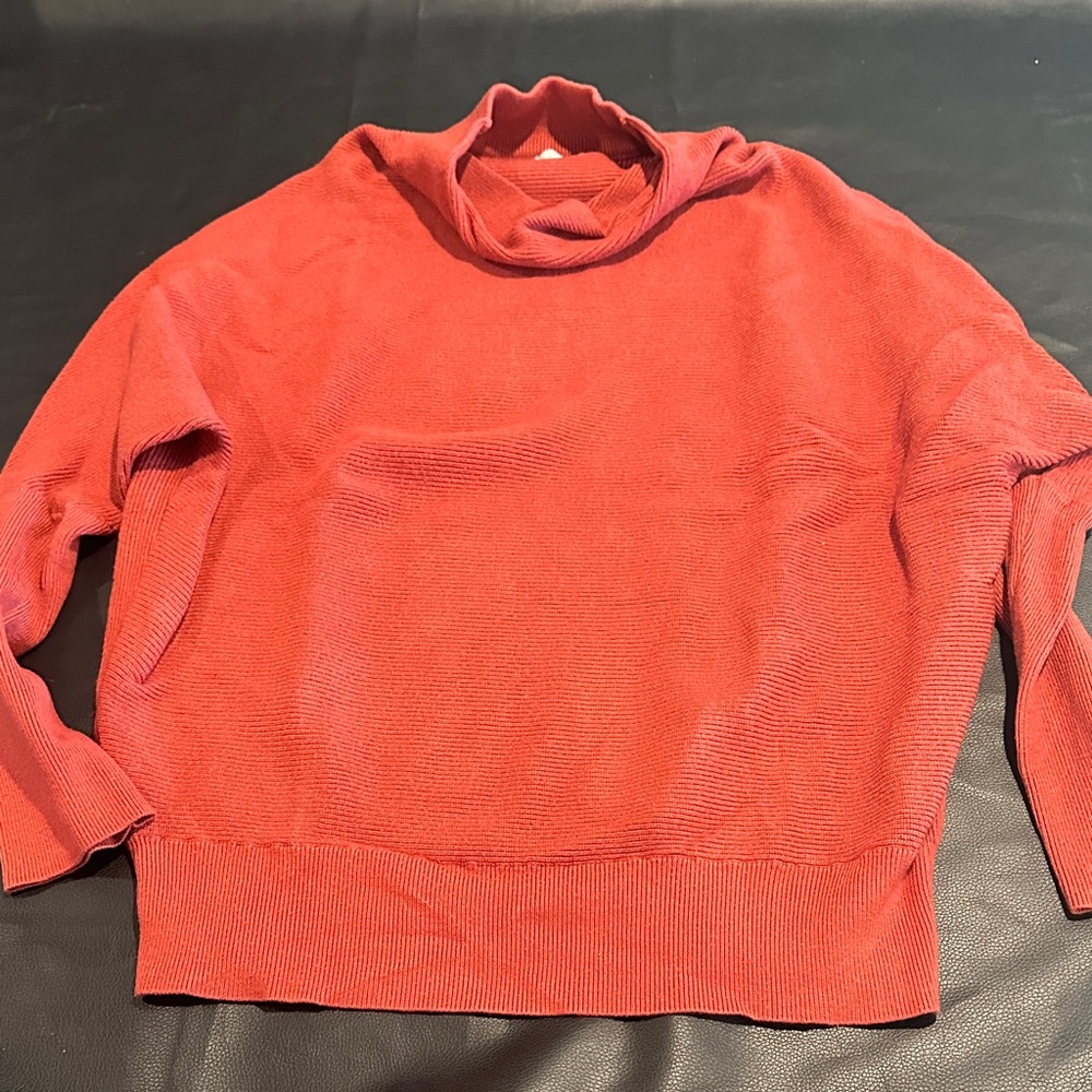 BluIvy Cowl Sweater Size S/M